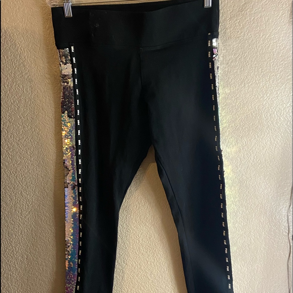 PINK Sequins Legging 😍